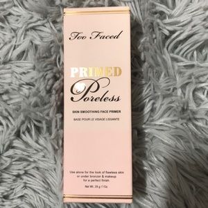 Too Faced Poreless